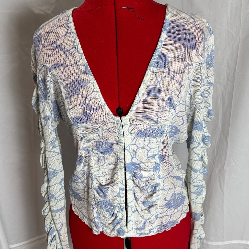 Free Peopel Through the meadow top Floral V-Neck Cardigan